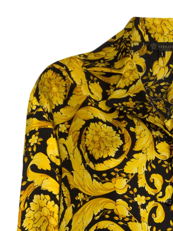 Versace Chemise De Pyjama En Soie à Imprimé Baroque Femme 3 Versace Chemise De Pyjama En Soie à Imprimé Baroque Femme – Image 3