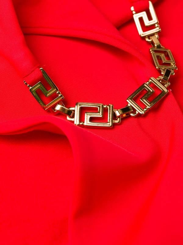 ( Positively Conscious ) Versace A1203 ROSSO Bas De Bikini à Détail De Chaine Femme 3 ( Positively Conscious ) Versace A1203 ROSSO Bas De Bikini à Détail De Chaine Femme – Image 3