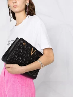 Versace Sac Cabas Matelassé à Plaque Logo Femme -Pas Cher Versace Boutique 15985488 eb68241e b46c 47e7 bc18 797107e5120f 600