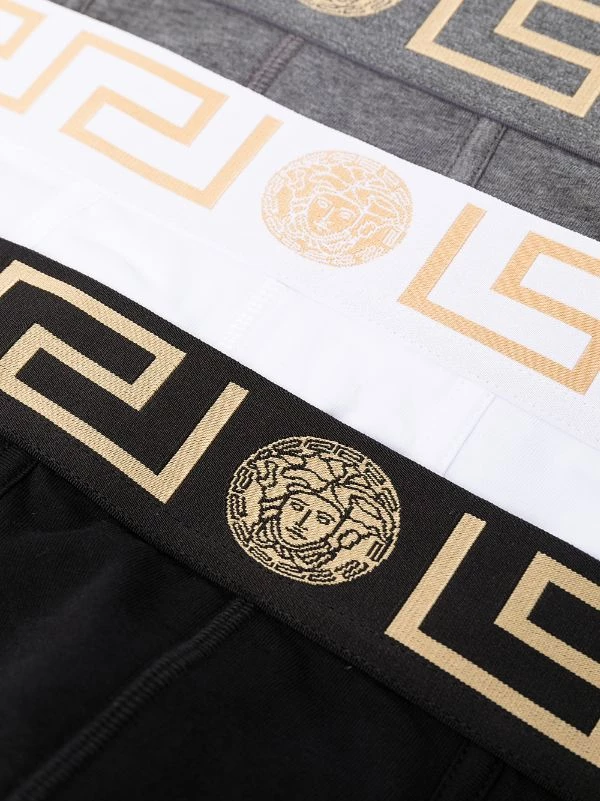 Versace Slip à Imprimé Greca Homme 4 Versace Slip à Imprimé Greca Homme – Image 4