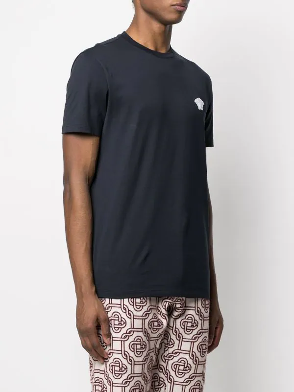 ( Positively Conscious ) Versace T-shirt à Broderie Medusa A1382 BLUE 3 ( Positively Conscious ) Versace T-shirt à Broderie Medusa A1382 BLUE – Image 3