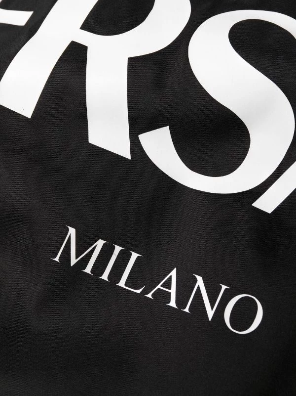 Versace 1B000 NERO Short De Bain à Logo Imprimé Homme 3 Versace 1B000 NERO Short De Bain à Logo Imprimé Homme – Image 3