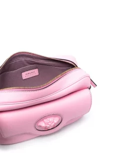 ( Access Edit ) Versace Sac à Bandoulière à Plaque Medusa 1P65V BABYPINK ORO VERSACE -Pas Cher Versace Boutique 16361019 d7030e46 31be 4f13 a06d f7bd3fb32493 600