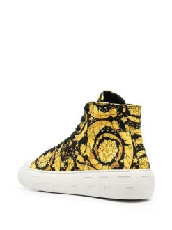 Versace Baskets Montantes à Imprimé Baroque 5W08V NERO+ORO-NERO+ORO -Pas Cher Versace Boutique 16548680 32885025 600