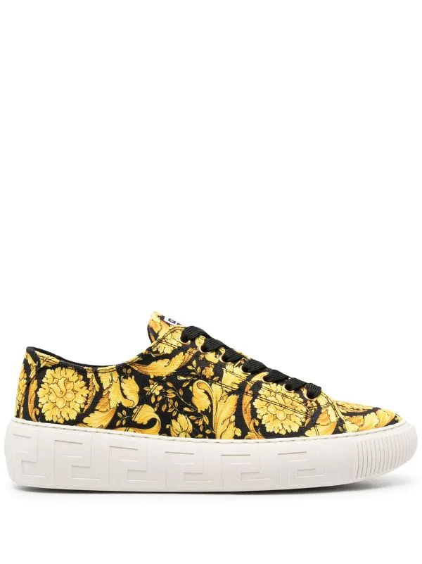 Versace Baskets à Imprimé Greca Barocco 5W08V NERO+ORO-NERO+ORO 1 Versace Baskets à Imprimé Greca Barocco 5W08V NERO+ORO-NERO+ORO