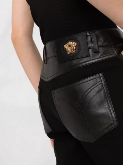 Versace Pantalon Skinny 1B000 BLACK -Pas Cher Versace Boutique 16807431 bbb27f51 fc78 4d7d 92d0 af03b057474a 600