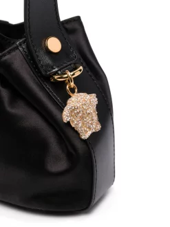 Versace Mini Sac Seau En Satin Femme -Pas Cher Versace Boutique 16807456 6755adc2 ee74 4339 bfbb bbc30b38fa19 600