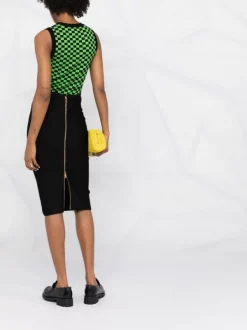 Versace 1B000 BLACK Minijupe Zippée à Taille Haute Femme -Pas Cher Versace Boutique 16892045 4ccf0693 9d4f 4deb 95b4 2fafac7be98a 600