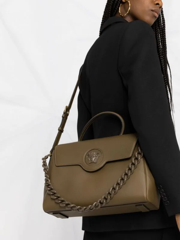 Versace Sac à Main La Medusa 1K16V KHAKI KHAKI VERSACE GOLD 3 Versace Sac à Main La Medusa 1K16V KHAKI KHAKI VERSACE GOLD – Image 3