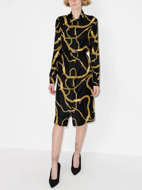 ( Nouvelle Collection ) Versace Robe-chemise En Soie Greca Chain à Taille Ceinturée Femme 2 ( Nouvelle Collection ) Versace Robe-chemise En Soie Greca Chain à Taille Ceinturée Femme – Image 2