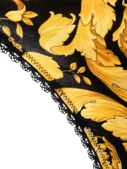 Versace String à Imprimé Barocco Femme 5 Versace String à Imprimé Barocco Femme -Pas Cher Versace Boutique 17296534 35683712 600