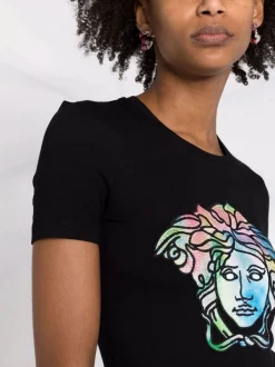 ( Nouvelle Collection ) Versace T-shirt Medusa Head à Ornements En Cristal Femme 8 ( Nouvelle Collection ) Versace T-shirt Medusa Head à Ornements En Cristal Femme -Pas Cher Versace Boutique 17321826 38210463 600
