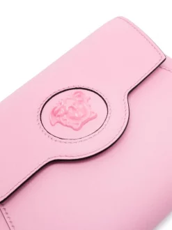 ( Nouvelle Collection ) Versace Sac à Bandoulière à Plaque Medusa 1P65V BABY PINK -Pas Cher Versace Boutique 17322790 6b87fa4a 2ec5 4b85 929d 6ec71b9aa4cd 600