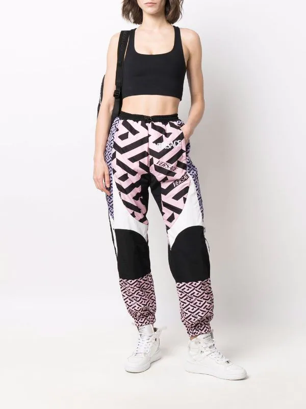 ( Nouvelle Collection ) Versace Pantalon De Jogging à Empiècements La Greca Femme 2 ( Nouvelle Collection ) Versace Pantalon De Jogging à Empiècements La Greca Femme – Image 2