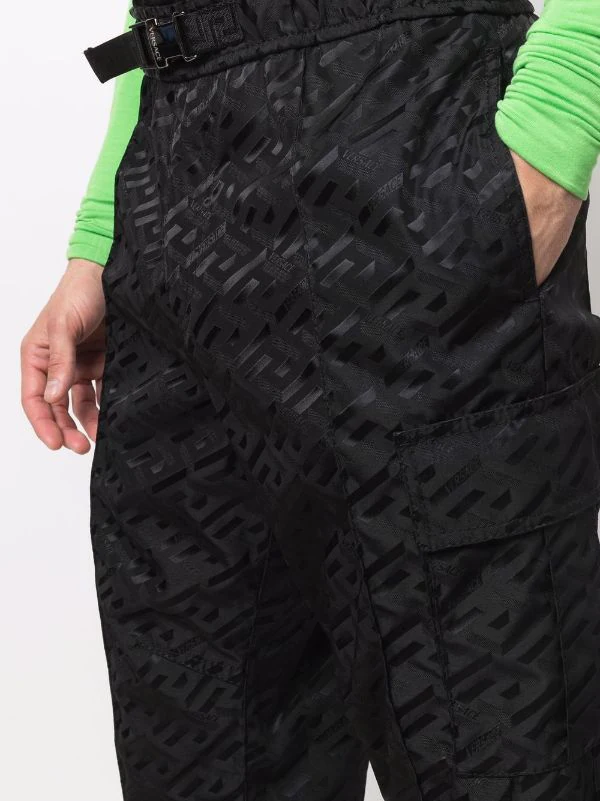 ( Nouvelle Collection ) Versace Pantalon De Jogging à Imprimé La Greca Homme 5 ( Nouvelle Collection ) Versace Pantalon De Jogging à Imprimé La Greca Homme – Image 5