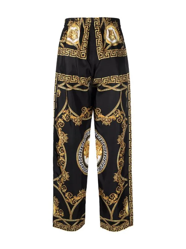 ( Nouvelle Collection ) Versace 5B090 BLACK GOLD Bas De Pyjama En Soie à Imprimé Baroque Homme 2 ( Nouvelle Collection ) Versace 5B090 BLACK GOLD Bas De Pyjama En Soie à Imprimé Baroque Homme – Image 2