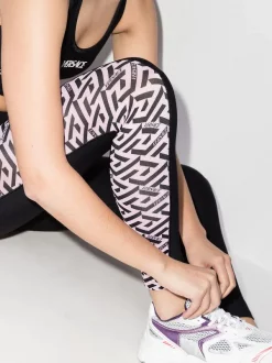 ( Nouvelle Collection ) Versace Legging La Greca à Taille Haute 5B530 NERO + CANDY 8 ( Nouvelle Collection ) Versace Legging La Greca à Taille Haute 5B530 NERO + CANDY -Pas Cher Versace Boutique 17341929 38186075 600