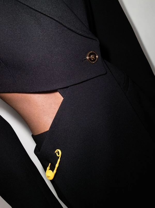 ( Nouvelle Collection ) Versace 1B000 Blazer Safety Pin à Découpes Femme 4 ( Nouvelle Collection ) Versace 1B000 Blazer Safety Pin à Découpes Femme – Image 4
