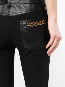 ( Nouvelle Collection ) Versace Jean Skinny à Empiècements Contrastants 1B000 11 ( Nouvelle Collection ) Versace Jean Skinny à Empiècements Contrastants 1B000 -Pas Cher Versace Boutique 17547721 38129747 600