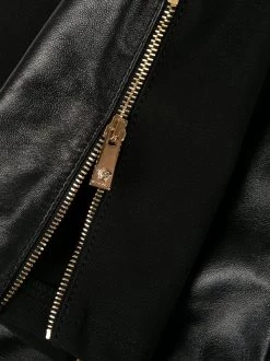 ( Nouvelle Collection ) Versace Jean Skinny à Empiècements Contrastants 1B000 13 ( Nouvelle Collection ) Versace Jean Skinny à Empiècements Contrastants 1B000 -Pas Cher Versace Boutique 17547721 38129752 600