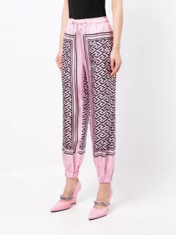 ( Nouvelle Collection ) Versace 5P210 Pantalon Fuselé En Soie à Motif Monogrammé Femme 9 ( Nouvelle Collection ) Versace 5P210 Pantalon Fuselé En Soie à Motif Monogrammé Femme -Pas Cher Versace Boutique 17548397 38141130 600