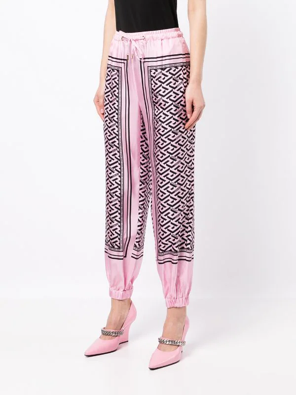 ( Nouvelle Collection ) Versace 5P210 Pantalon Fuselé En Soie à Motif Monogrammé Femme 3 ( Nouvelle Collection ) Versace 5P210 Pantalon Fuselé En Soie à Motif Monogrammé Femme – Image 3