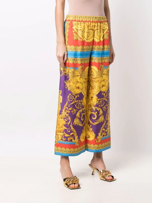 ( Nouvelle Collection ) Versace 5L290 DARK ORCHID+SUN Pantalon Ample à Imprimé Medusa Renaissance Femme 3 ( Nouvelle Collection ) Versace 5L290 DARK ORCHID+SUN Pantalon Ample à Imprimé Medusa Renaissance Femme – Image 3