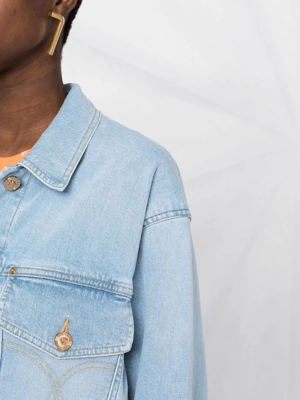 Versace Veste Royal Rebellion En Jean à Détail De Foulard 2D470 MEDIUM BLUE+MULTICOLOR 6 Versace Veste Royal Rebellion En Jean à Détail De Foulard 2D470 MEDIUM BLUE+MULTICOLOR – Image 6