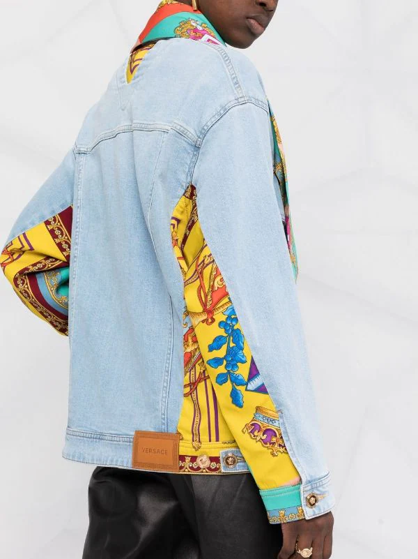 Versace Veste Royal Rebellion En Jean à Détail De Foulard 2D470 MEDIUM BLUE+MULTICOLOR 5 Versace Veste Royal Rebellion En Jean à Détail De Foulard 2D470 MEDIUM BLUE+MULTICOLOR – Image 5
