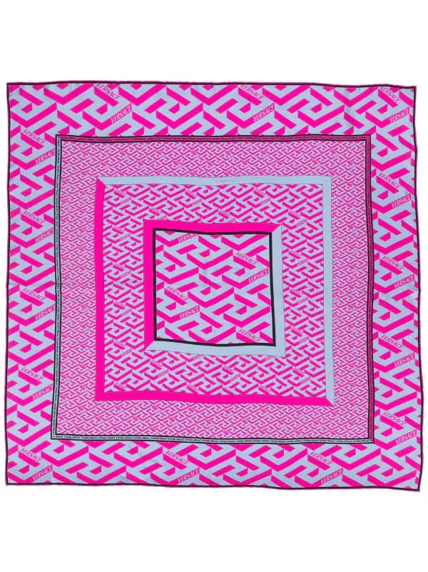 ( Nouvelle Collection ) Versace 5P350 CERISE CORNFLOWER écharpe En Soie à Imprimé Greca Femme 3 ( Nouvelle Collection ) Versace 5P350 CERISE CORNFLOWER écharpe En Soie à Imprimé Greca Femme – Image 3