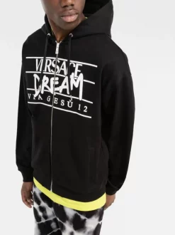( Nouvelle Collection ) Versace 1B000 BLACK Hoodie Zippé à Logo Imprimé Homme -Pas Cher Versace Boutique 17683039 cd2f3387 c711 47b7 a075 d64f68371bb8 600