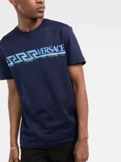 ( Nouvelle Collection ) Versace T-shirt à Logo Imprimé 1U830 BLUE -Pas Cher Versace Boutique 17695107 373300cd 241b 4894 a56b e6734efbed20 600
