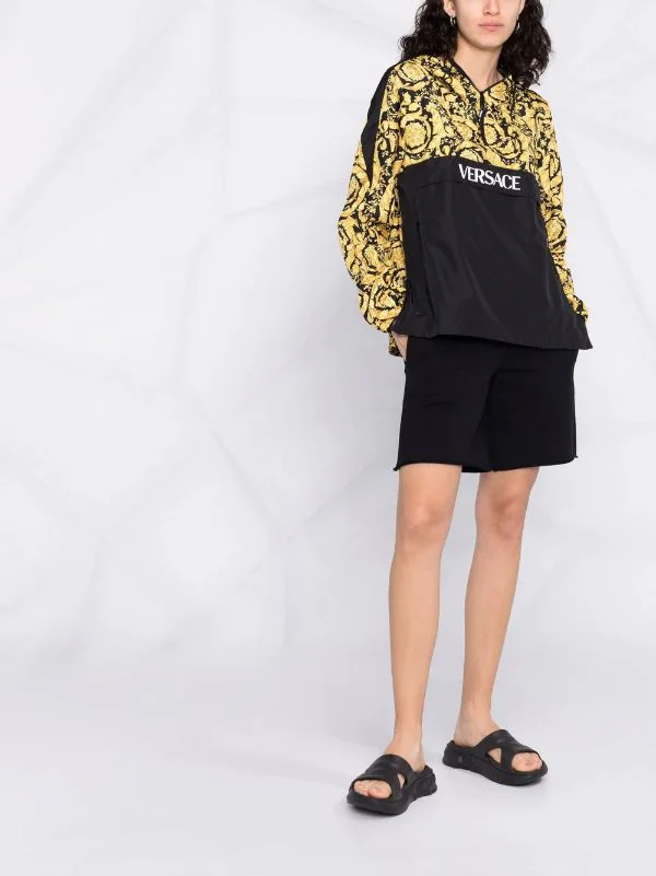 ( Access Edit ) Versace Veste De Sport à Logo Imprimé Femme 2 ( Access Edit ) Versace Veste De Sport à Logo Imprimé Femme – Image 2