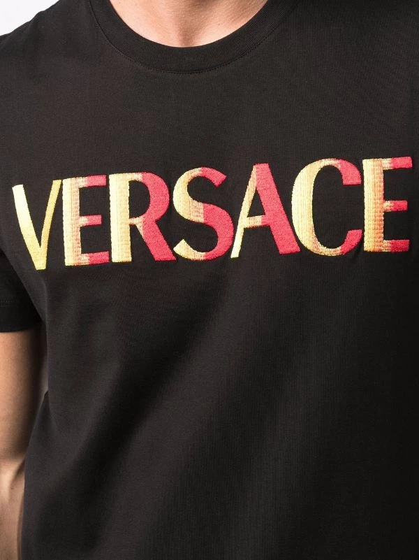 ( Nouvelle Collection ) Versace 1B000 NERO T-shirt à Logo Brodé Homme 5 ( Nouvelle Collection ) Versace 1B000 NERO T-shirt à Logo Brodé Homme – Image 5