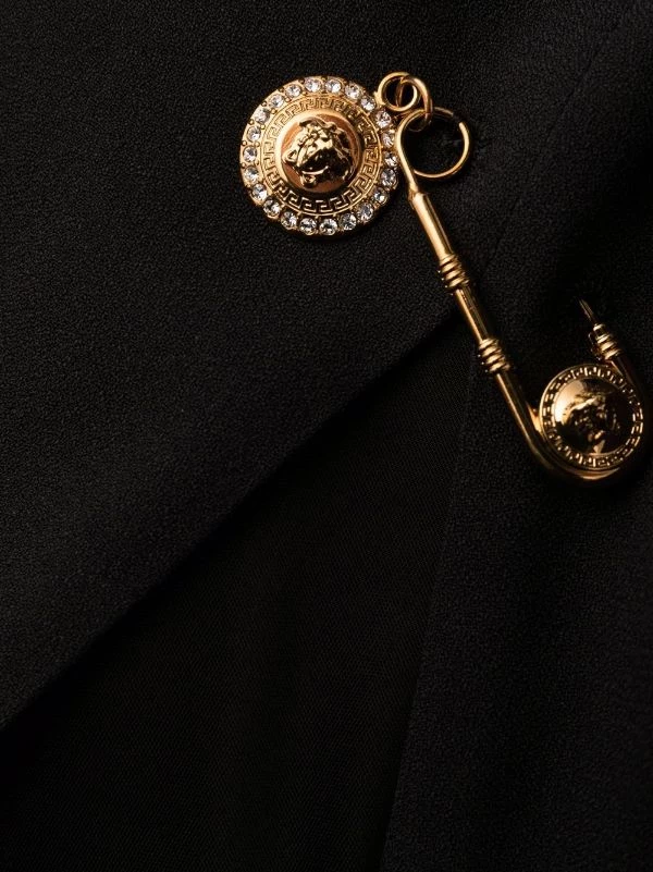 ( Nouvelle Collection ) Versace Robe Courte à Col Bénitier 1B000 BLACK 6 ( Nouvelle Collection ) Versace Robe Courte à Col Bénitier 1B000 BLACK – Image 6