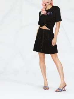 Versace 2B070 BLACK + MULTICOLOR T-shirt Crop à Détail D'épingle Femme -Pas Cher Versace Boutique 17967520 39521264 600