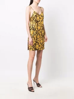 Versace Robe En Soie à Imprimé Baroque A7900 GOLD PRINT -Pas Cher Versace Boutique 17989415 38003637 600