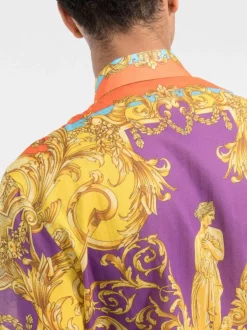 ( Nouvelle Collection ) Versace 5L290 DARK ORCHID+SUN Chemise à Imprimé Baroque Homme -Pas Cher Versace Boutique 18185696 a14d8184 4e3c 44aa bbc2 1a2d7f4bede7 600