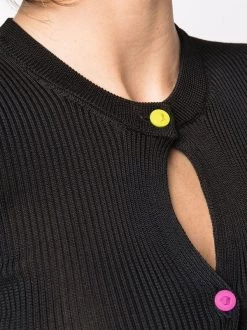 ( Nouvelle Collection ) Versace 1B000 BLACK Cardigan Nervuré à Coupe Crop Femme 9 ( Nouvelle Collection ) Versace 1B000 BLACK Cardigan Nervuré à Coupe Crop Femme -Pas Cher Versace Boutique 18187663 38725130 600
