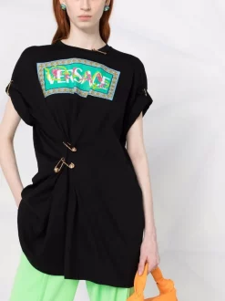 ( Nouvelle Collection ) Versace T-shirt Safety Pin à Logo Imprimé Femme 10 ( Nouvelle Collection ) Versace T-shirt Safety Pin à Logo Imprimé Femme -Pas Cher Versace Boutique 18219388 38863165 600