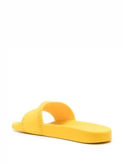 ( Nouvelle Collection ) Versace Claquettes à Logo Medusa 1Y670 YELLOW 6 ( Nouvelle Collection ) Versace Claquettes à Logo Medusa 1Y670 YELLOW -Pas Cher Versace Boutique 18234435 39265684 600