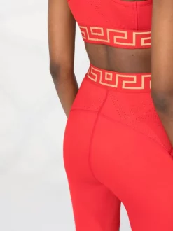 ( Nouvelle Collection ) Versace A1203 RED Short à Imprimé Greca Femme -Pas Cher Versace Boutique 18250476 7d7b3627 9933 42bc 9285 e142622054a0 600