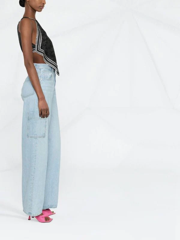 ( Nouvelle Collection ) Versace Haut Dos-nu à Logo Imprimé 1B000 BLACK 3 ( Nouvelle Collection ) Versace Haut Dos-nu à Logo Imprimé 1B000 BLACK – Image 3