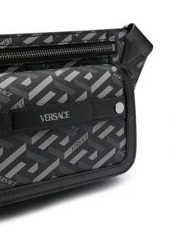 Versace Sac Banane à Imprimé La Greca 5B05E BLACK GREY RUTHENIUM 8 Versace Sac Banane à Imprimé La Greca 5B05E BLACK GREY RUTHENIUM -Pas Cher Versace Boutique 18433611 39630048 600