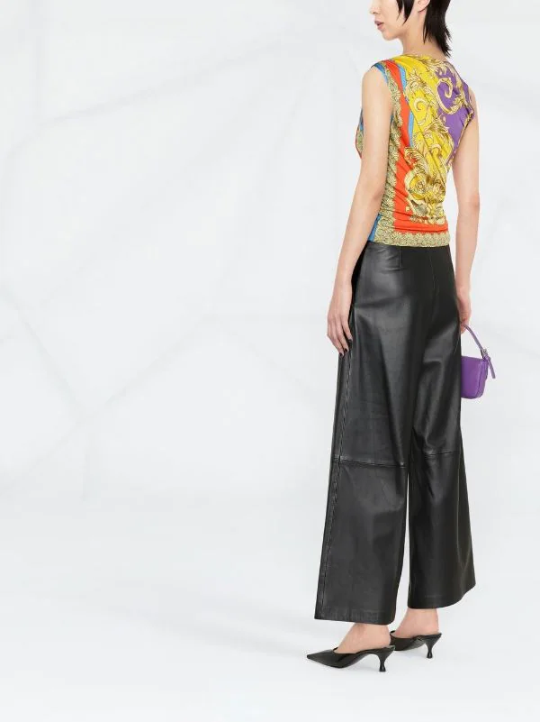 ( Nouvelle Collection ) Versace Haut Sans Manches à Imprimé Barocco Goddess Femme 3 ( Nouvelle Collection ) Versace Haut Sans Manches à Imprimé Barocco Goddess Femme – Image 3